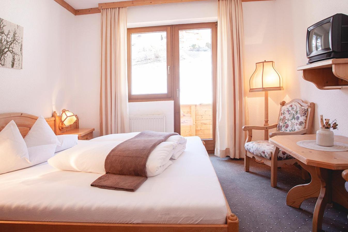Apartments Pitztaler Nachtigall Arzl im Pitztal Eksteriør billede